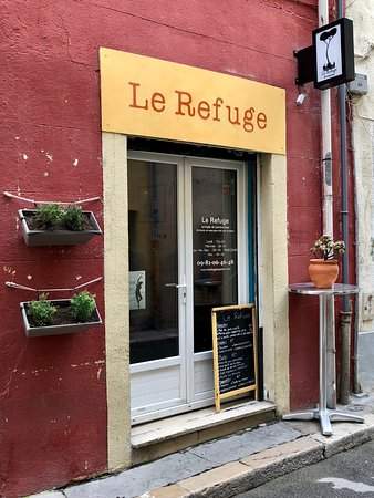Restaurant cuisine locale méditerranéenne Marseille le panier Le refuge