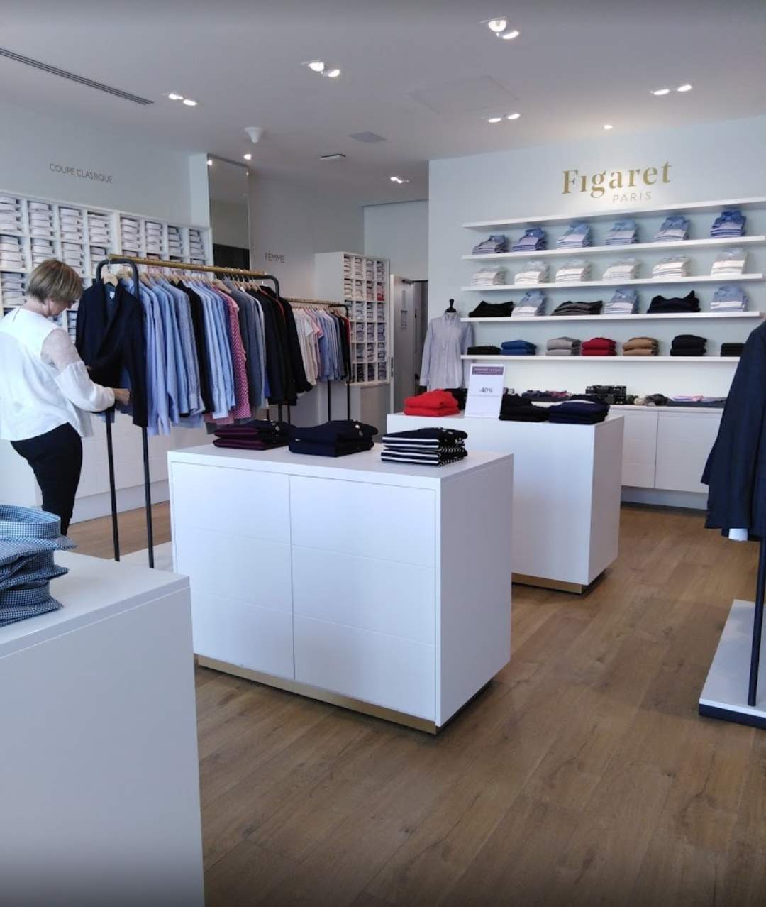 Magasin dédié à la chemise haut de gamme Miramas Figaret Paris