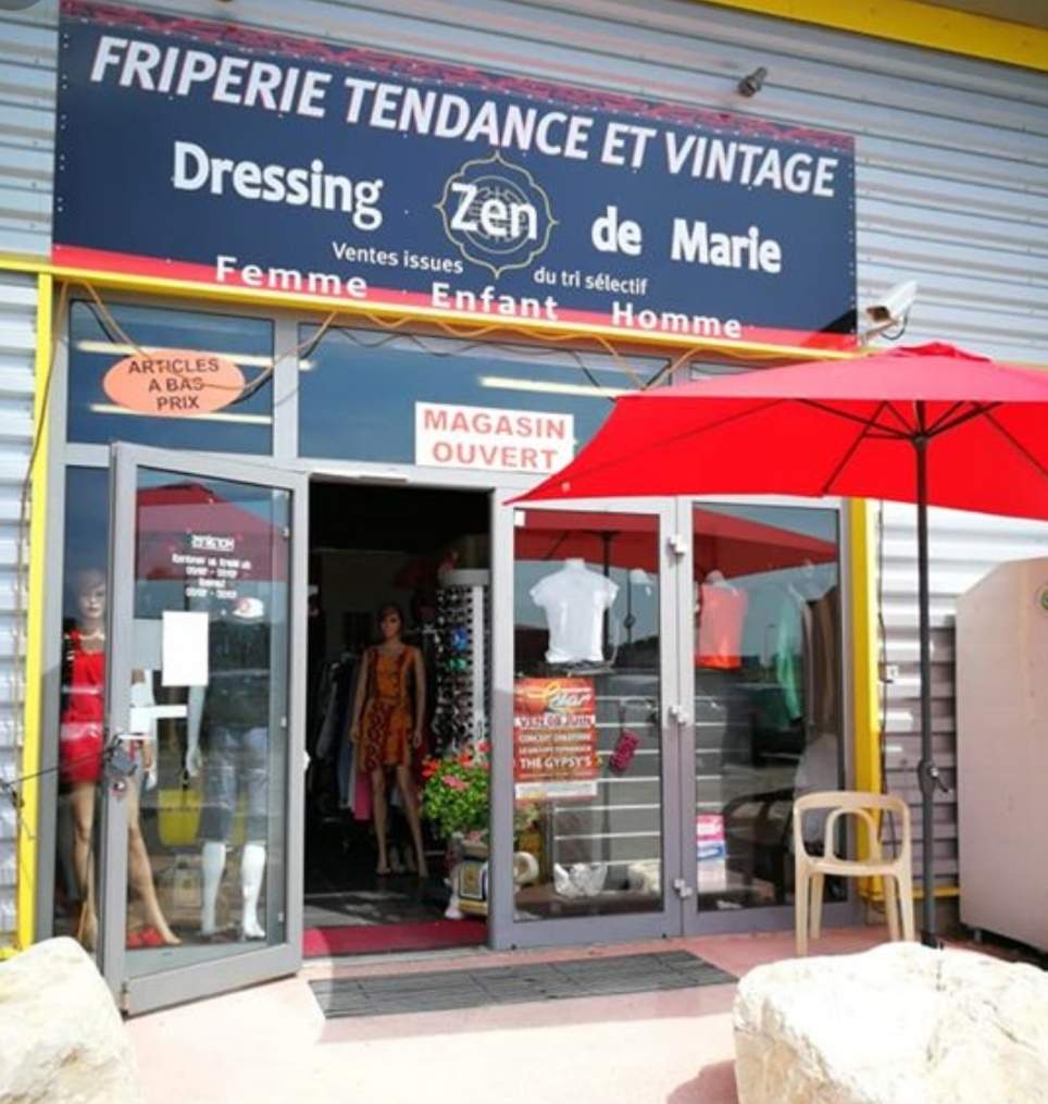 Magasin spécialisé en prêt à porter et accessoires issu du tri sélectif Salon de Provence proche Istres Dressing Zen de Marie