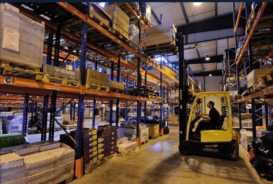 Distribution de pièces détachées pour véhicules poids lourds Marseille proche Vitrolles CAP Véhicules Industriels