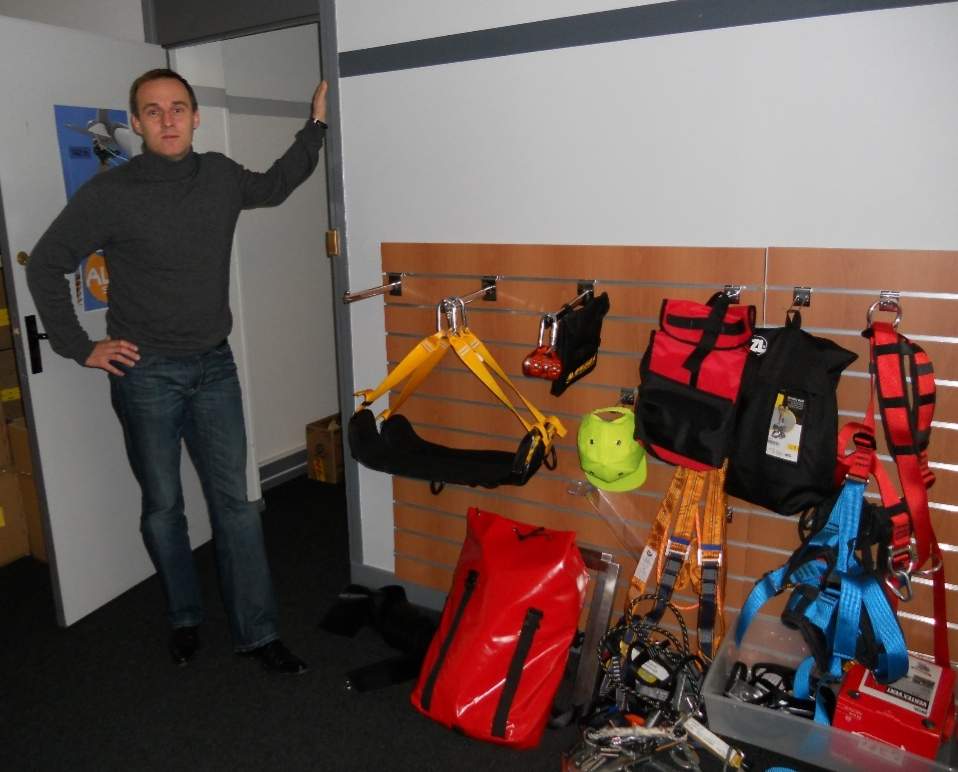 Module de formation pour les risques électriques Marignane proche Vitrolles Altitude Formation