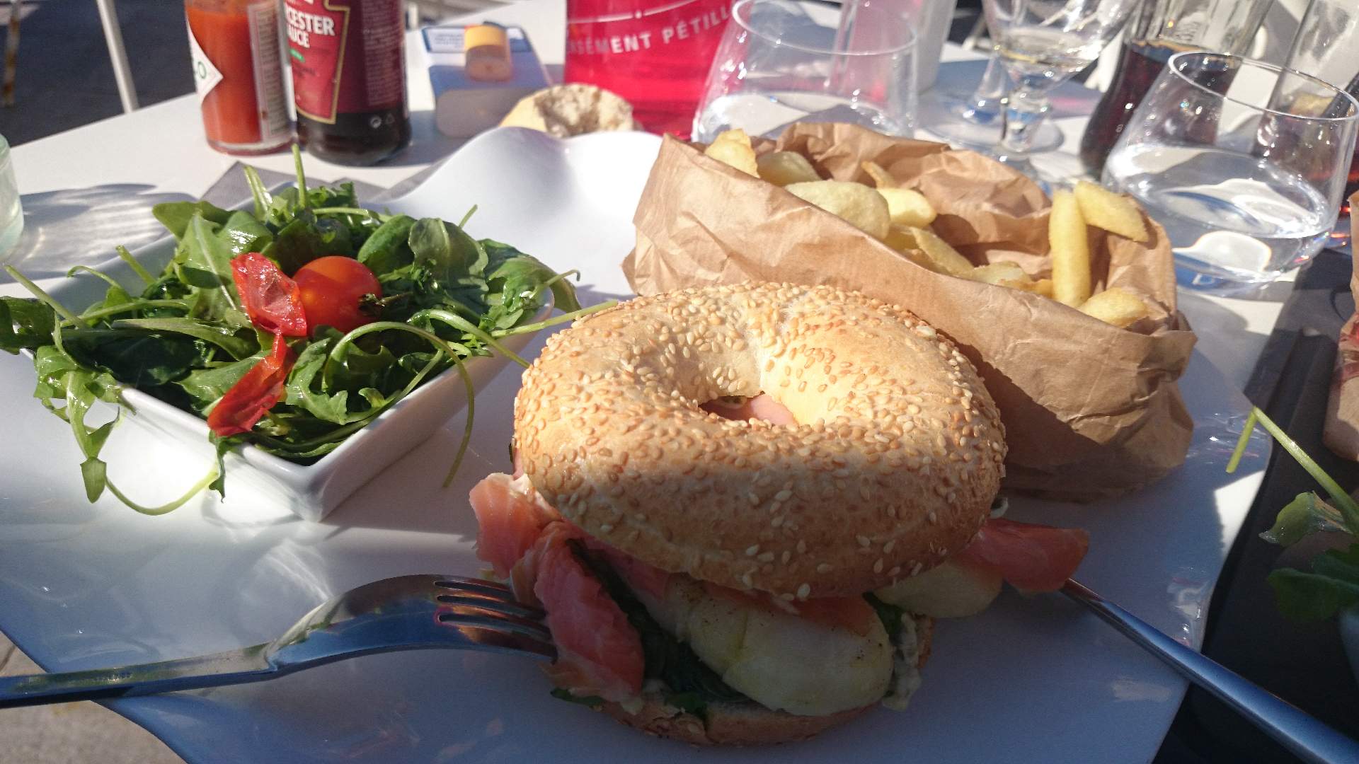 Déjeuner ou dîner en bord de mer Marseille Pointe Rouge Restaurant Au bord de l'eau