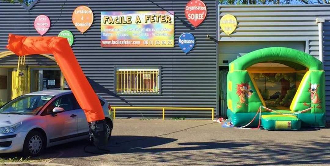 Magasin spécialisé en décoration et déguisement pour les anniversaires à thème Miramas Facile à fêter
