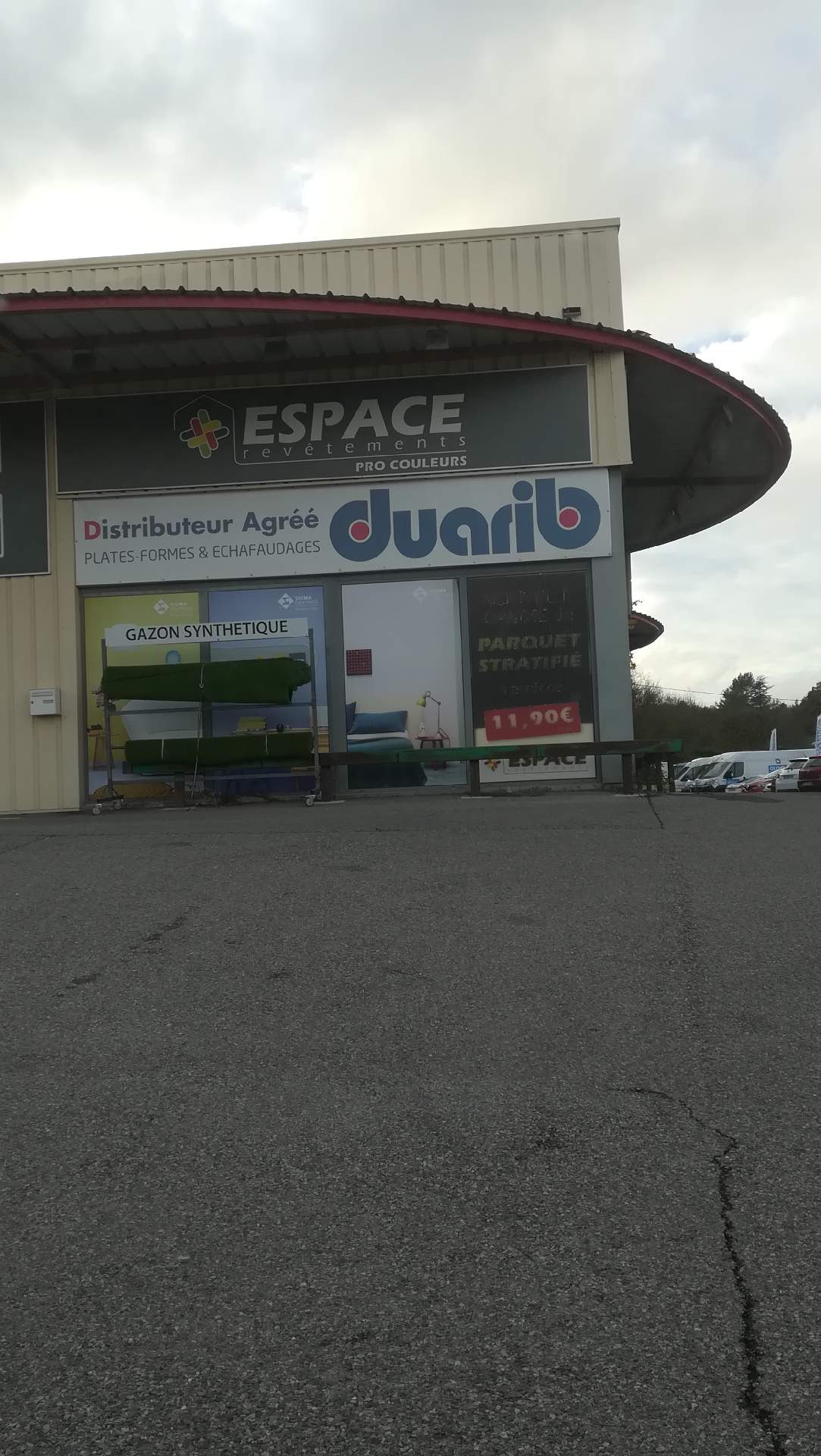 Magasin spécialisé pour les revêtement muraux et sols Saint-Maximin-la-Sainte-Baume dans le Var Espace revetements