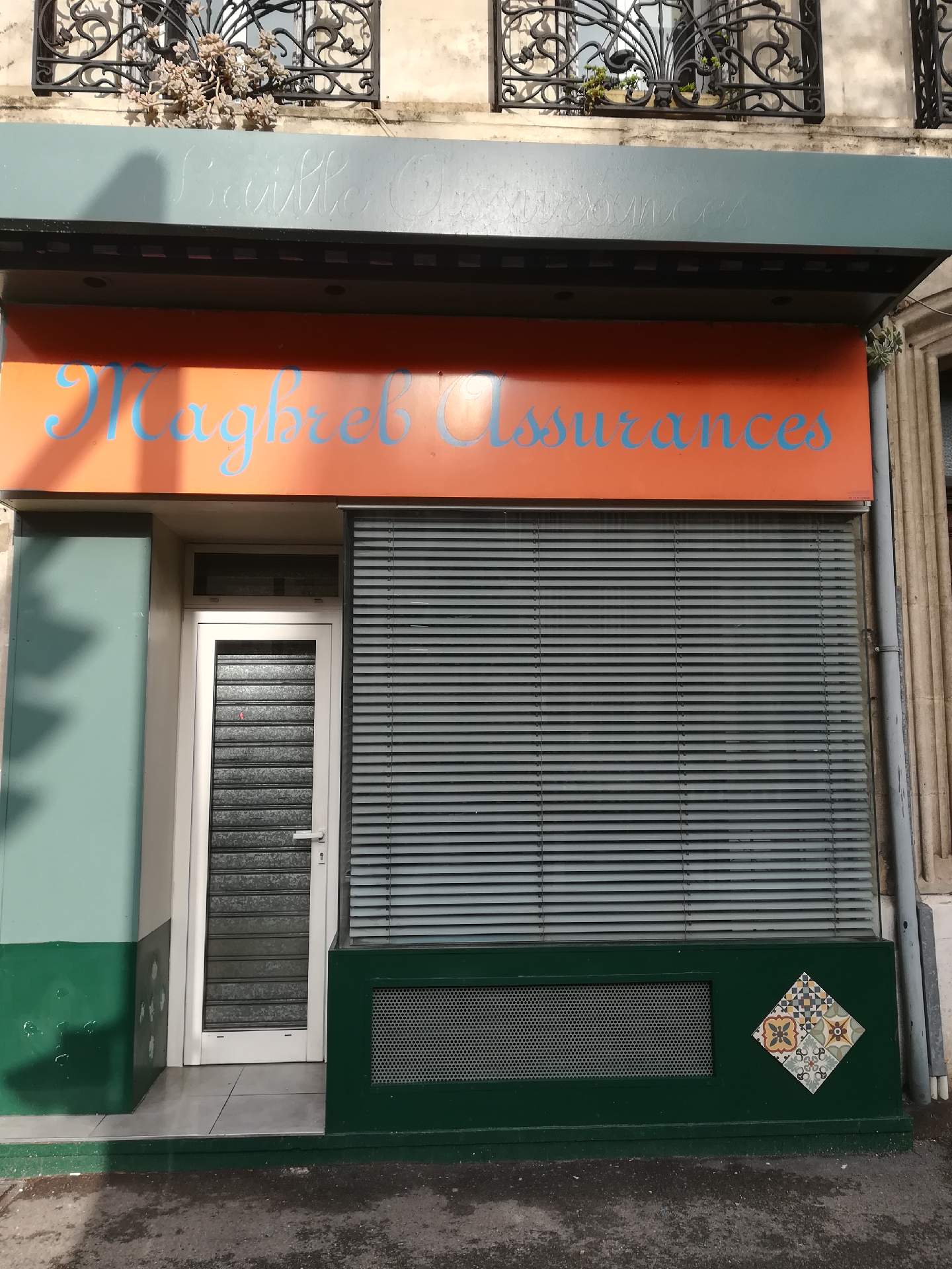 assurance décennale pour les professionnels du bâtiment pas cher Marseille Maghreb assurances