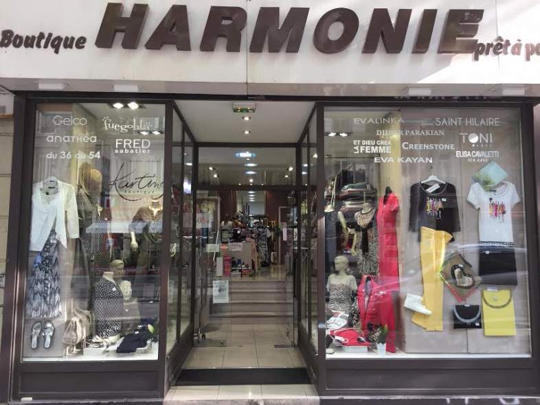Vente de vêtements accessoires et chaussures pour femme Marseille chave 13006 Harmonie prêt à porter