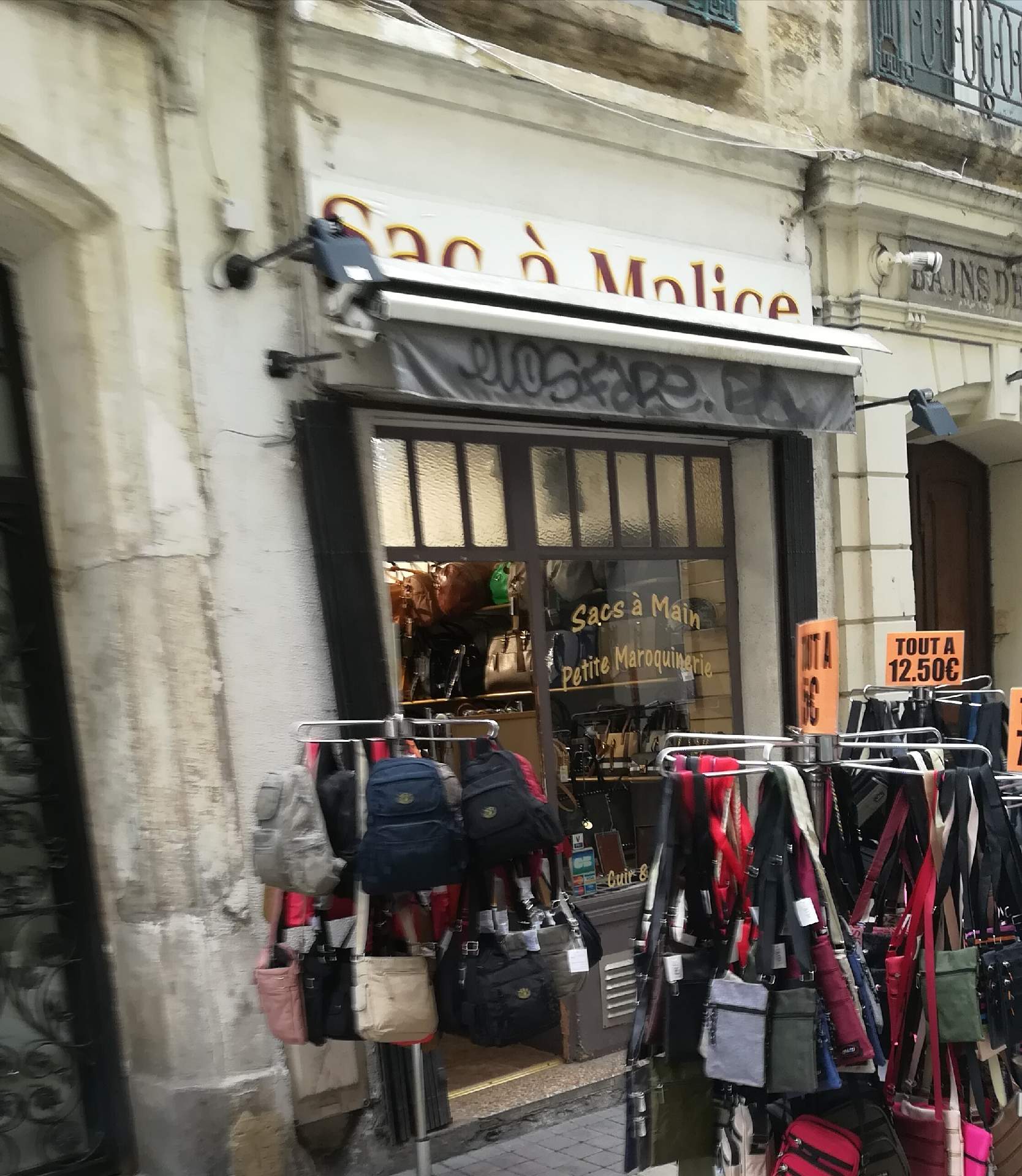 Magasin de maroquinerie , boutique de sacs et d'accessoires Montpellier Sac à malice