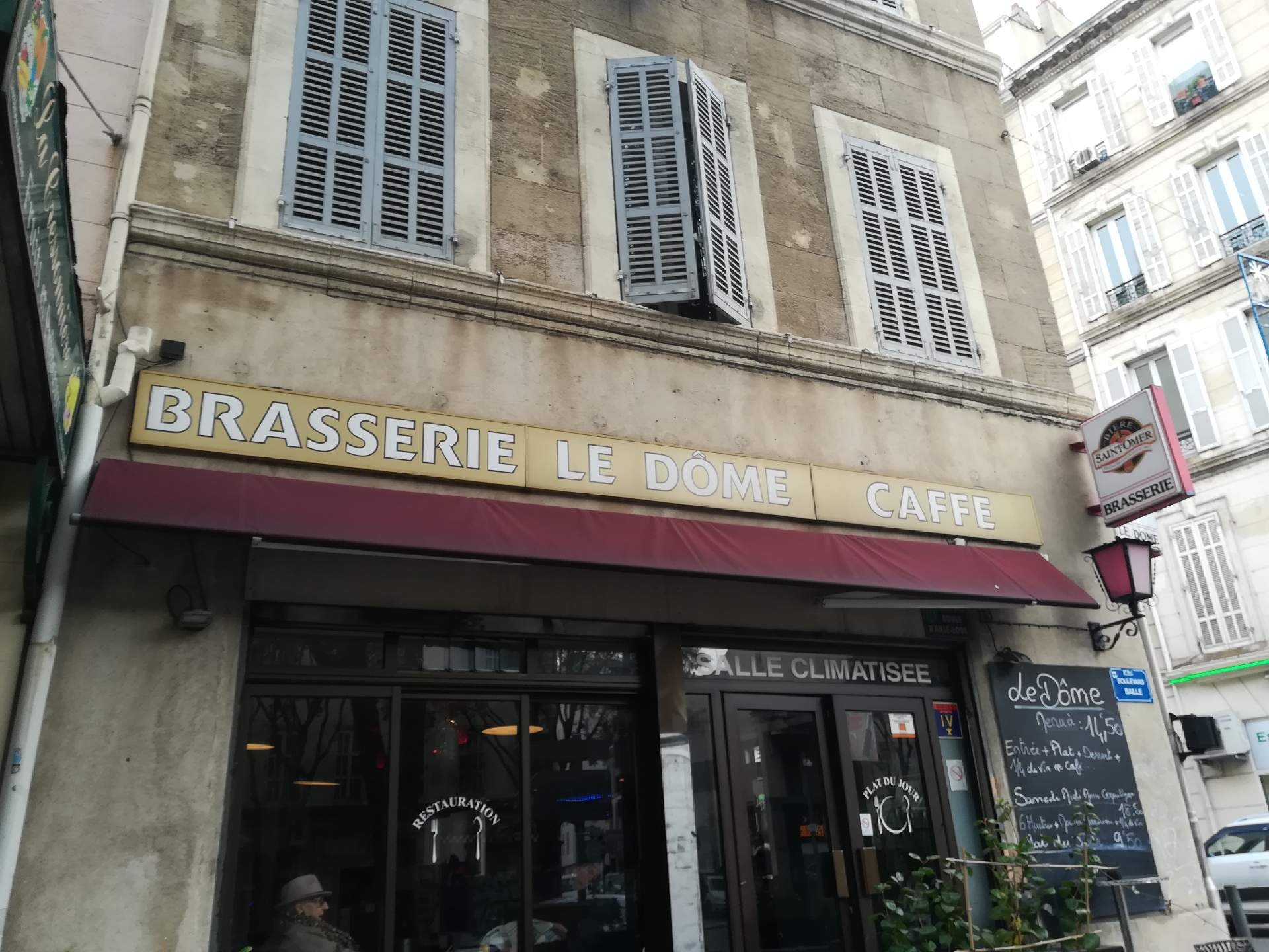 où déjeuner le midi rapidement dans le centre de marseille marseille 6 brasserie le dôme