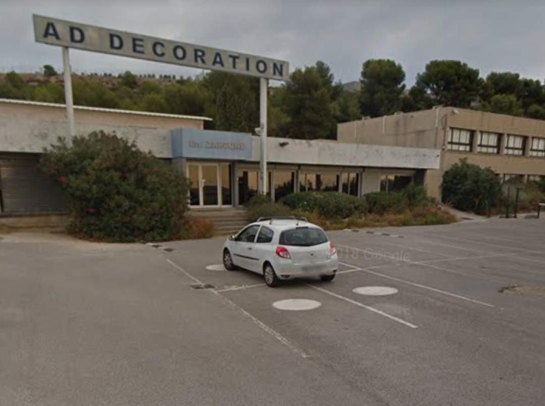 Peintre spécialisé en bâtiment Marseille proche Vitrolles L'As de la Décoration