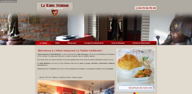 Hôtel pas cher au nord de Lyon - La Tablée Médiévale