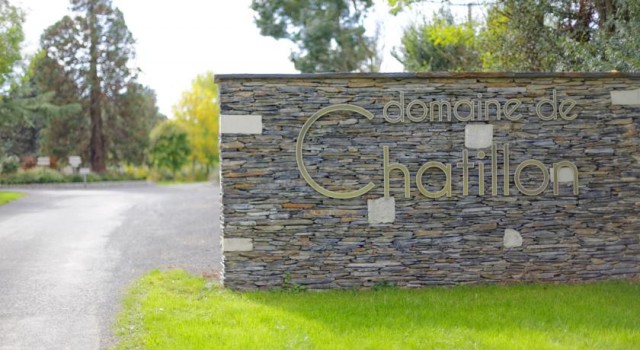 Le Domaine de Chatillon met à votre disposition des locations de salles pour vos séminaires et mariages