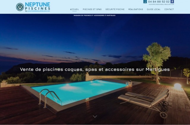 Faire installer une piscine coque polyester à Martigues - Les Eaux Bleues