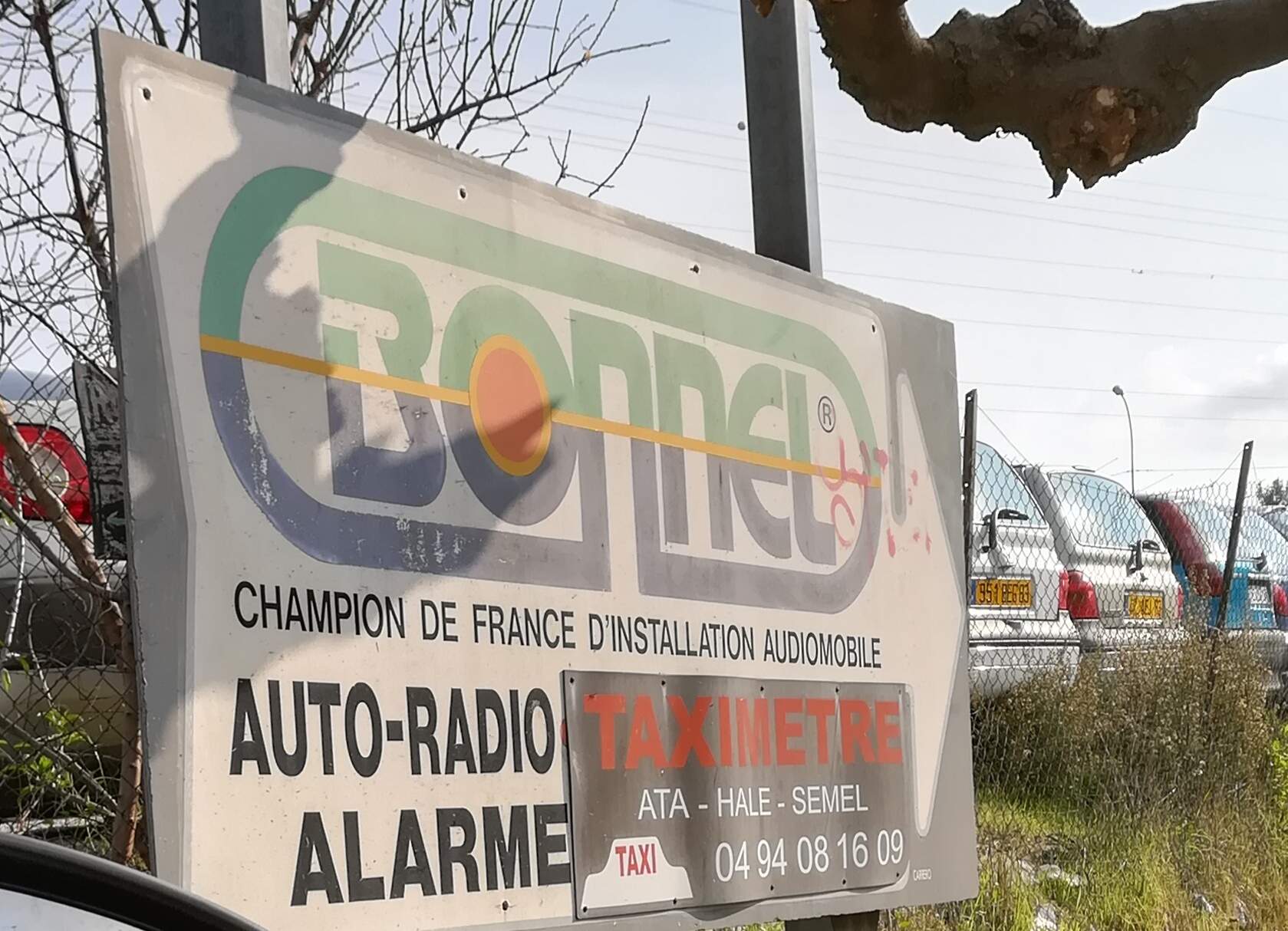 Installation d'équipement pour taxi La Garde Bonnel