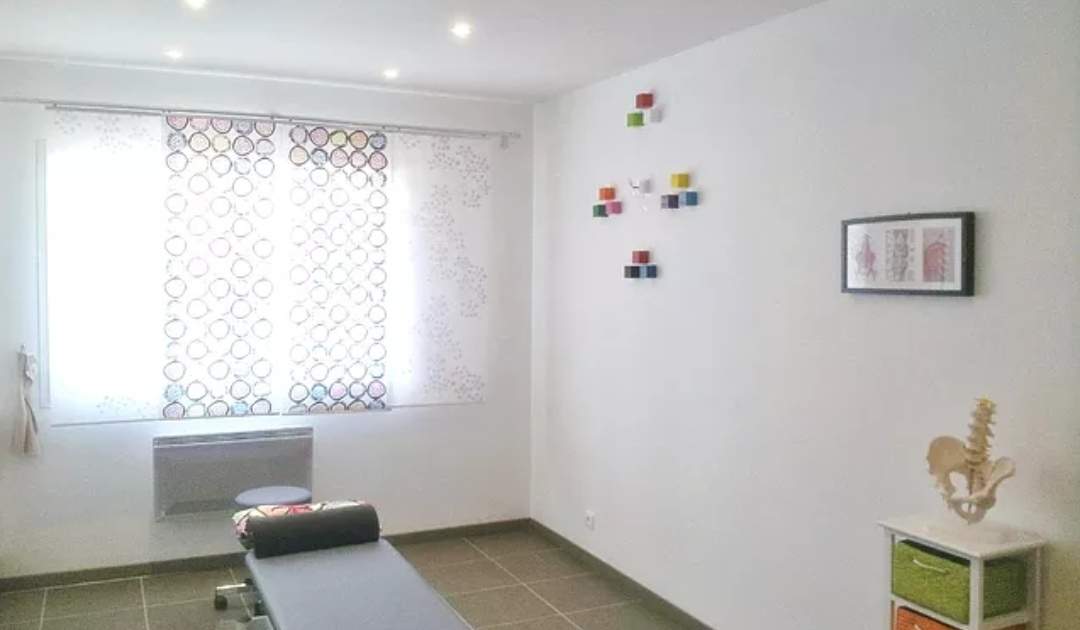 Ostéopathe spécialisé en ostéopathie du sport K Taping Marignane proche Châteauneuf les Martigues Ostéopathe Clot Florence