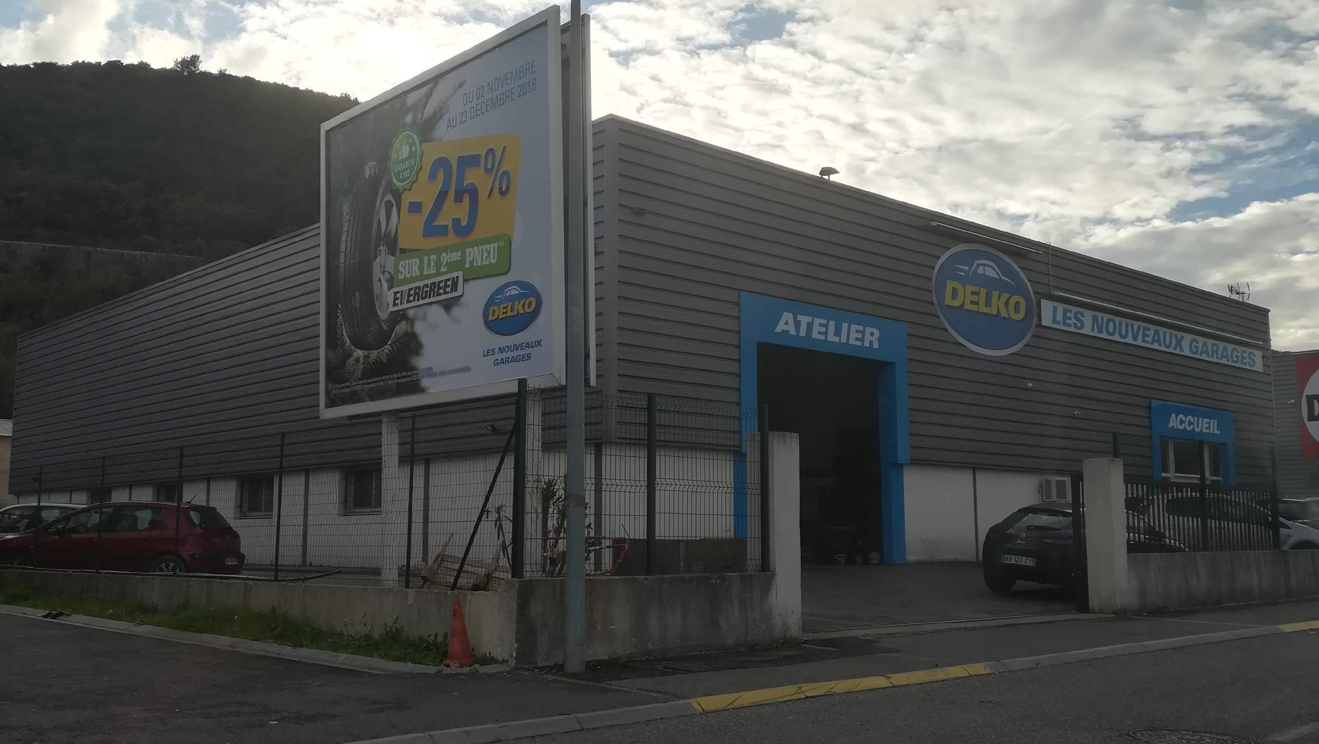 Garage automobile pour voitures de  particuliers et de professionnels Saint-Maximin-la-Sainte-Baume Delko