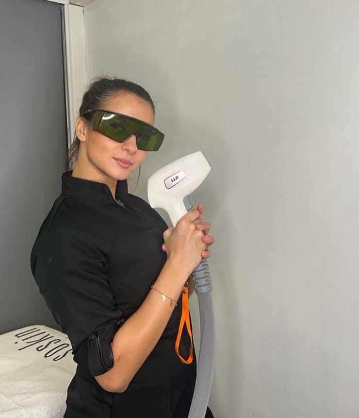 Institut de beauté pour épilation définitive au laser et extension de cils volume russe à Cagnes sur Mer vers Villeneuve-Loubet 