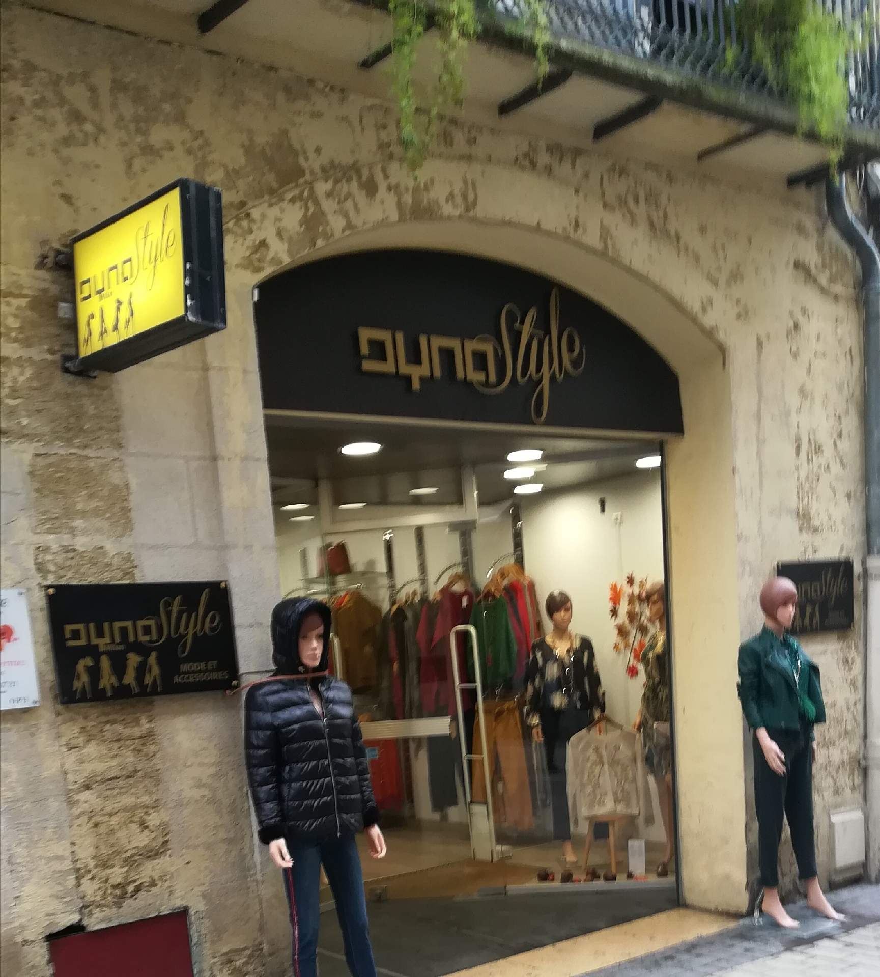 magasin de vêtements pour femmes Montpellier Dyna style