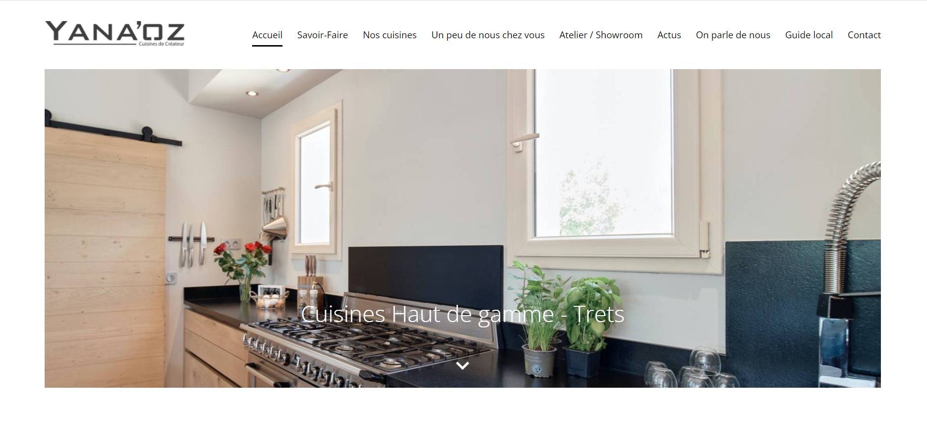 Conception de cuisine sur mesure haut de gamme en bois Saint-Tropez Var