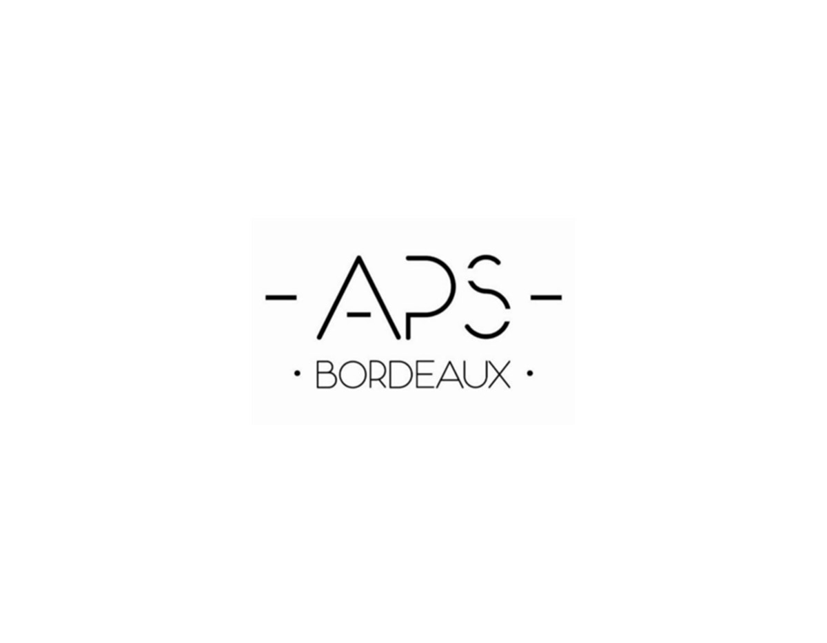Aux petits soins, institut de beauté pieds et mains à Bordeaux