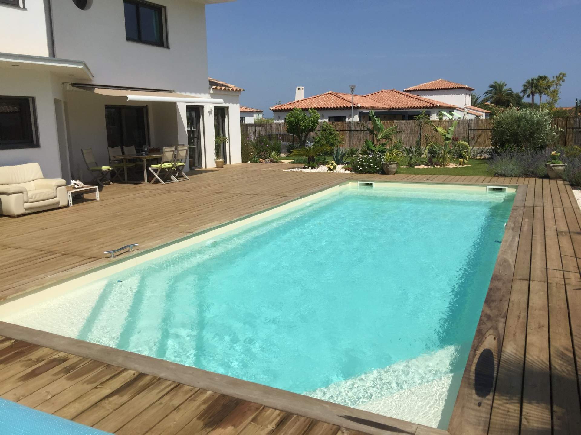 Piscines en coque polyester Toulon Alliance Piscines