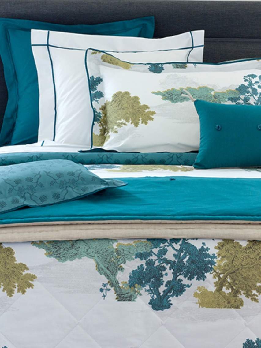 Magasin pour linge de maison haut de gamme Miramas Yves Delorme Outlet
