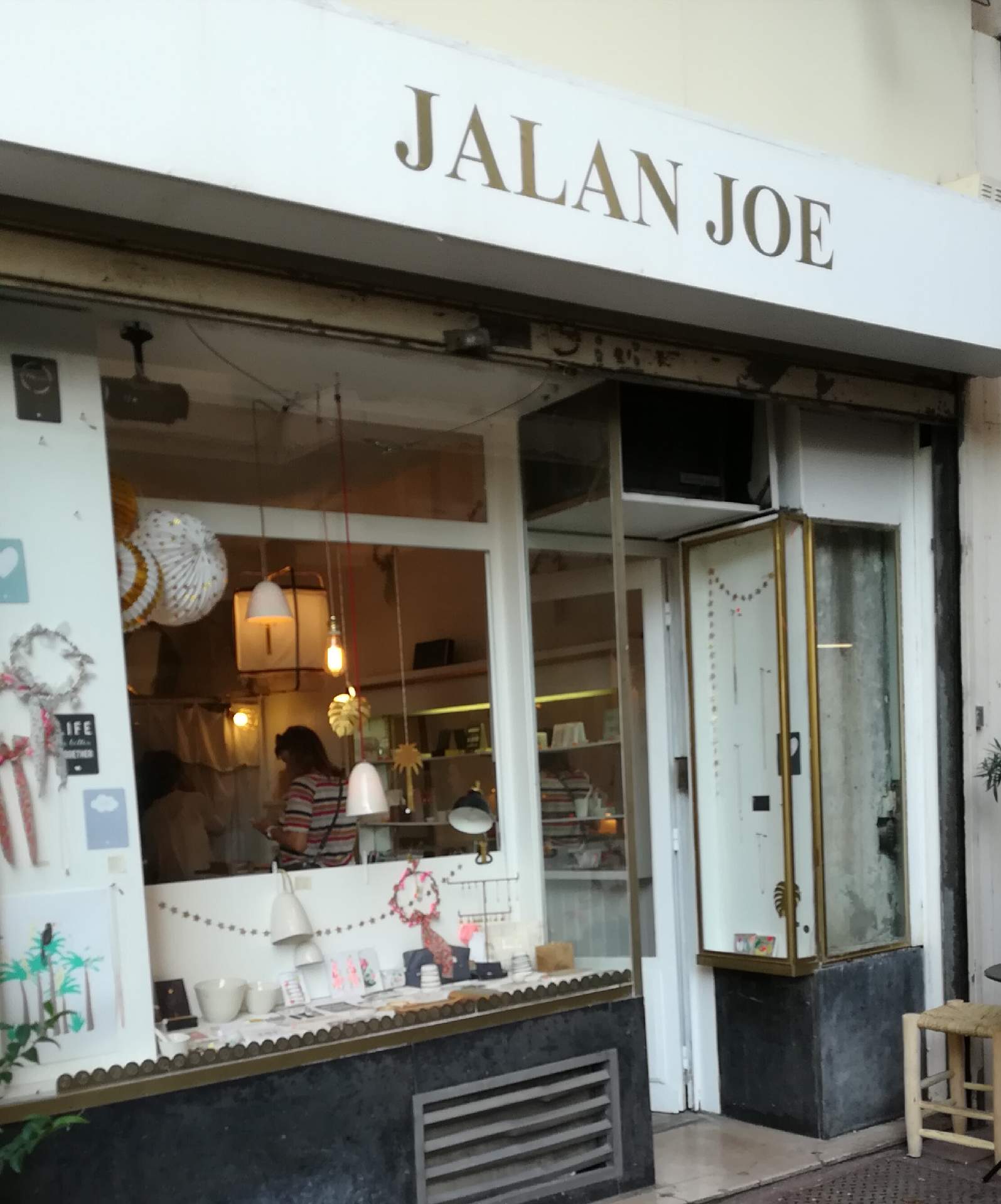 atelier de fabrication de bijoux Marseille Jalan Joe