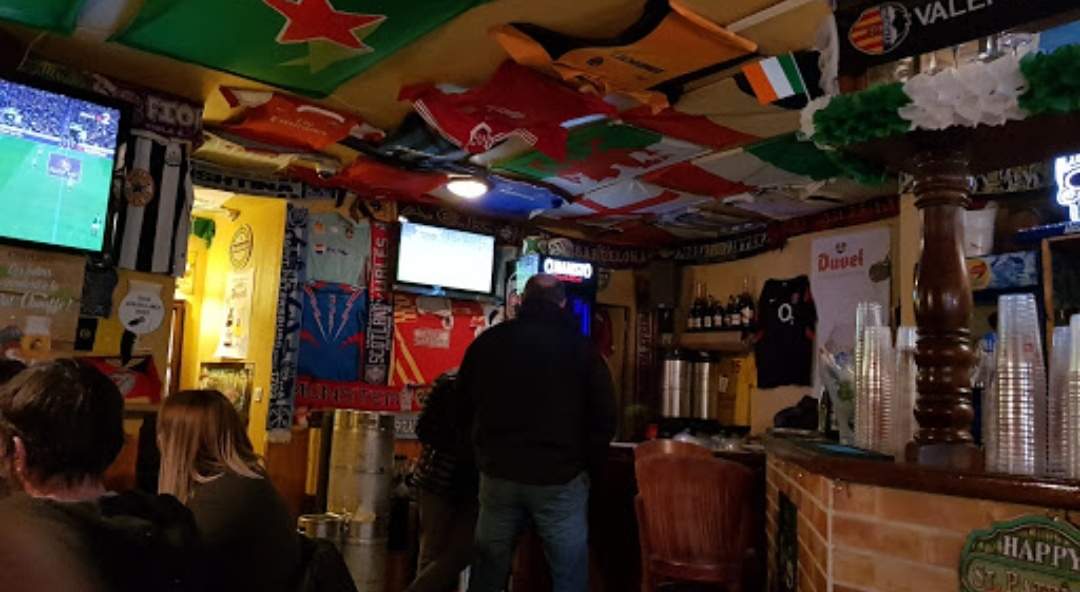 Pub pour boire un verre pour une soirée entre amis Fos sur Mer proche Martigues Pub L' Evan's