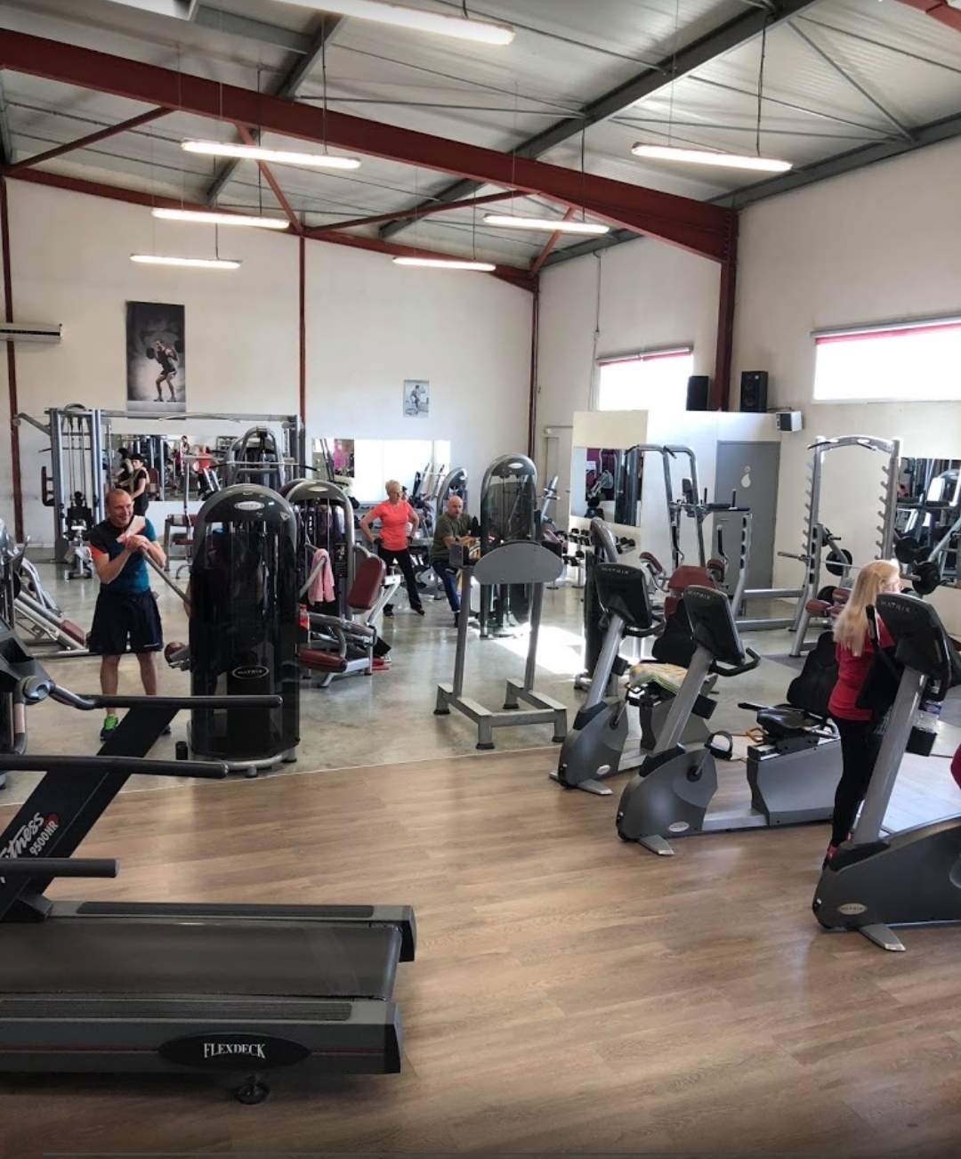 Salle de sport pour cours collectif de zumba Miramas proche Salon de Provence Bio Fitness Club