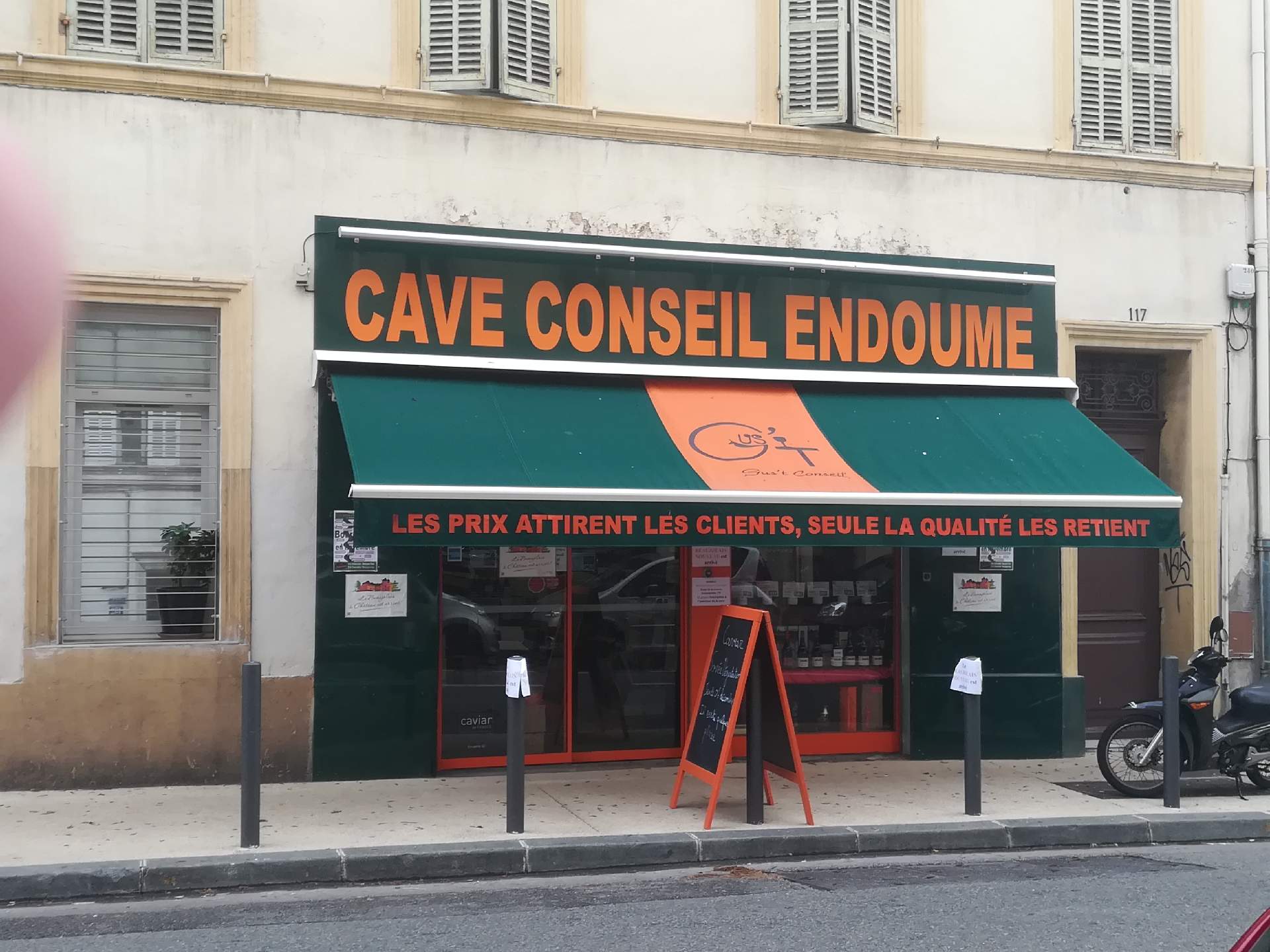 vente de vin, champagne et spiritueux Marseille endoume cave conseil