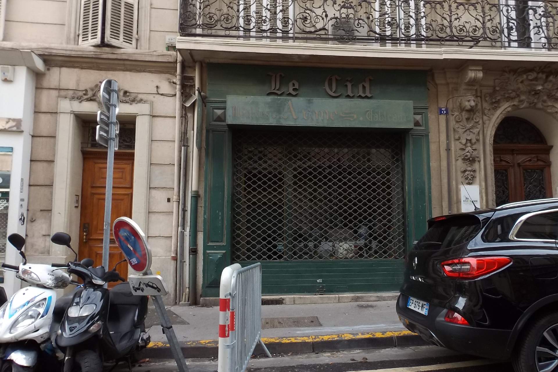 Magasin d'antiquités Marseille 6e arrondissement Le Cid