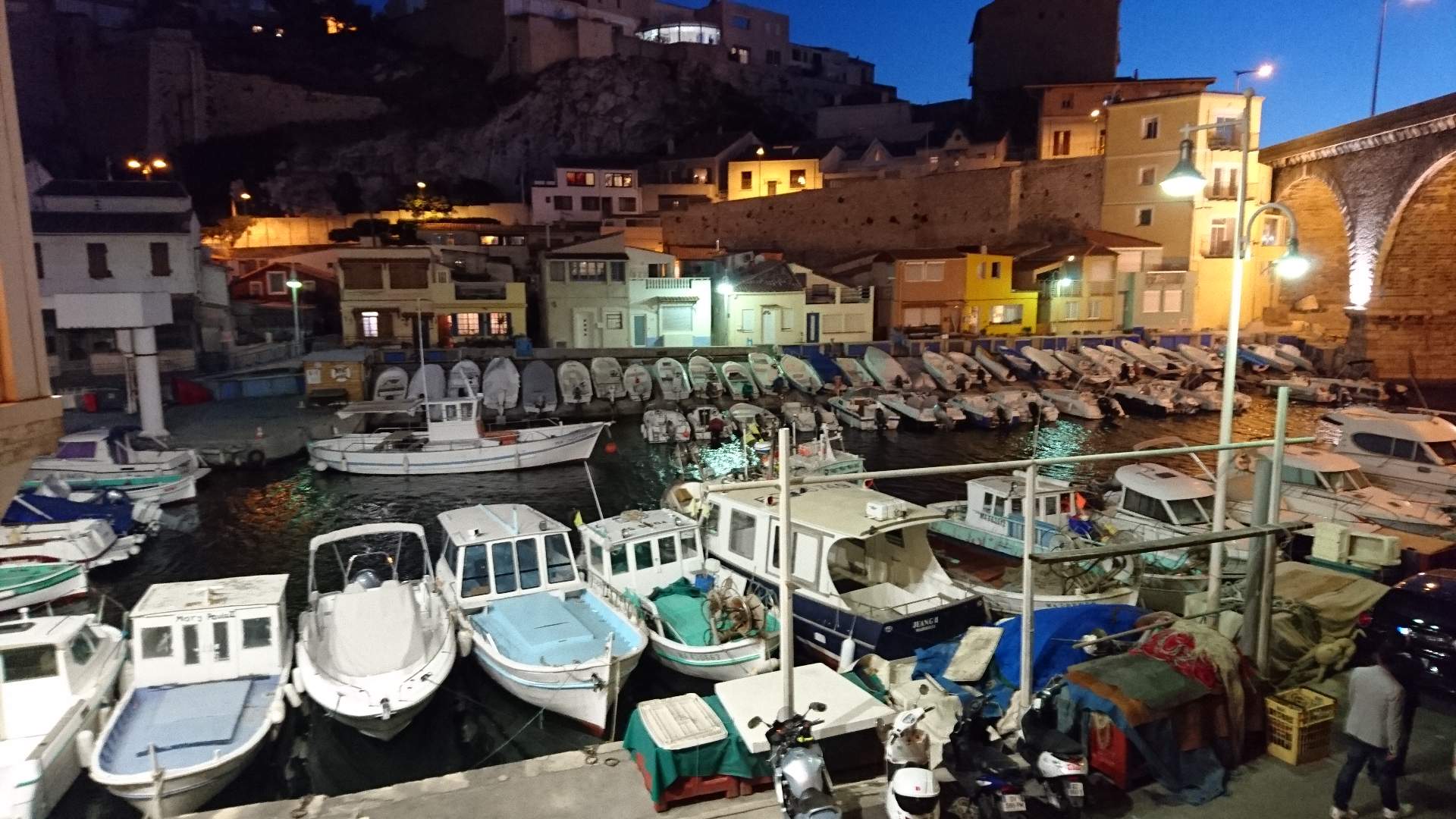 Restaurant Pizzeria connu Marseille Vallon des Auffes Chez Jeannot
