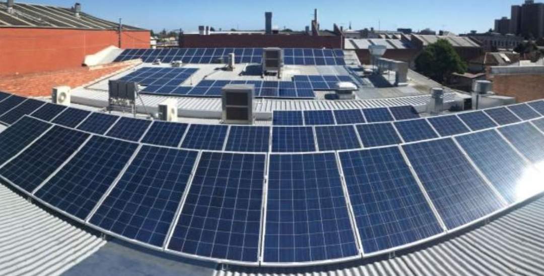Fabrication et exportation de panneaux solaires Marseille proche martigues Sermap Group