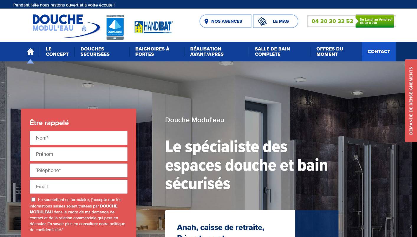 Pose de douche sécurisée pour personnes âgées ou à mobilité réduite à Paris par Douche Modul'eau