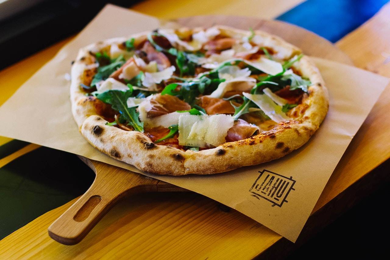 Se faire livrer une pizza fraîche pas chère près de Grand Bourgtheroulde  - Pizza Flash 