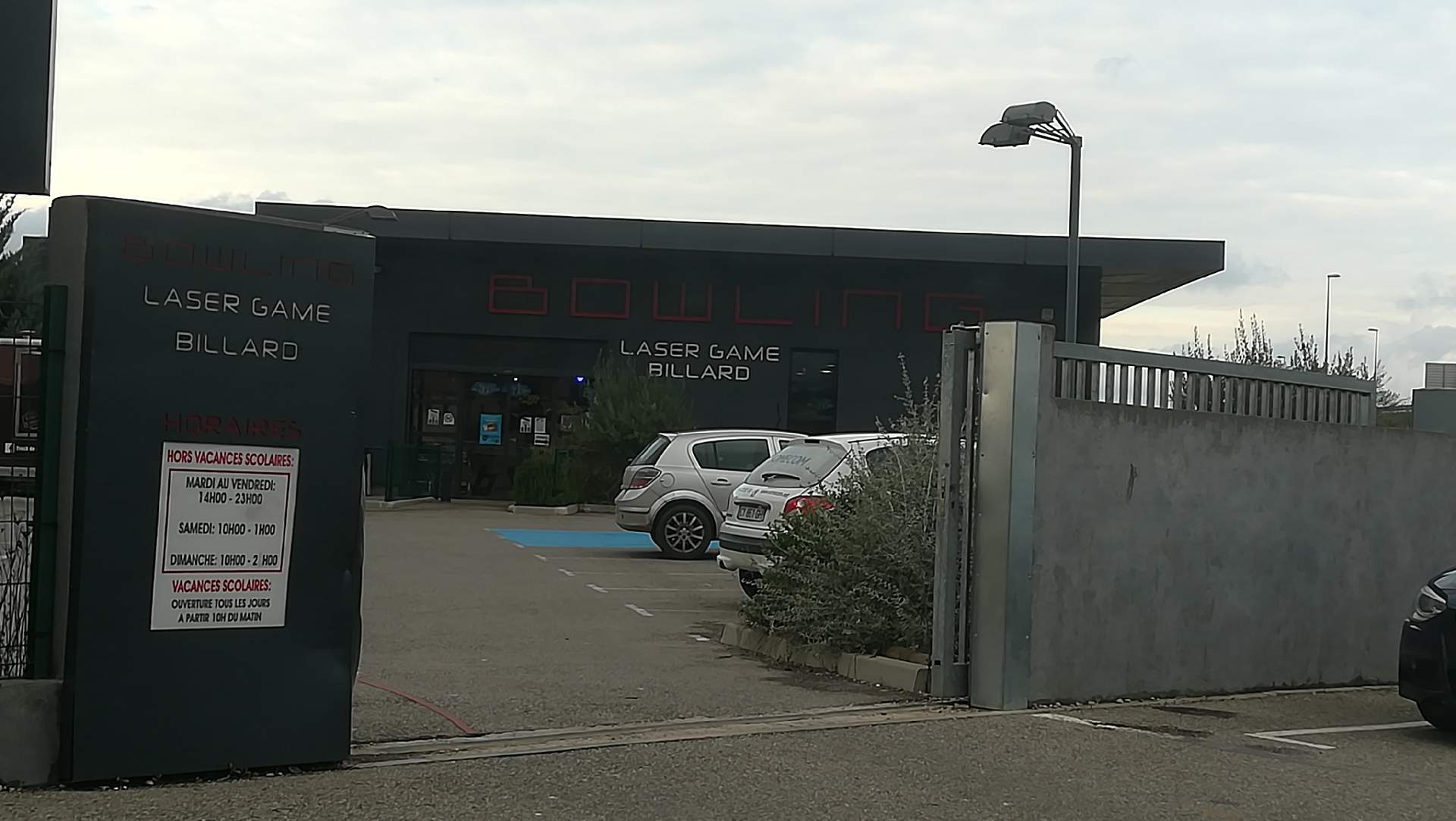 Bowling et laser game Saint-Maximin-la-Sainte-Baume Bowling St-Maximin
