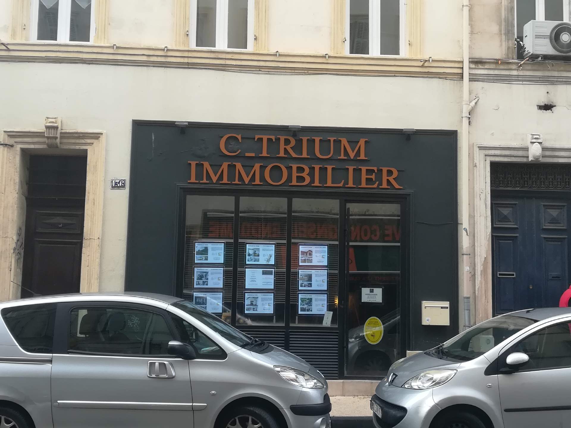 vente d'appartement avec terrasse dans le secteur d'Endoume marseille 13007 c trium immobilier