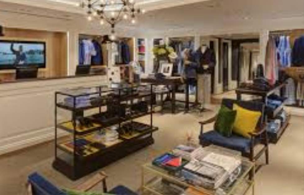 Magasin de prêt-à-porter chic et décontracté sur-mesure Miramas Hackett Outlet