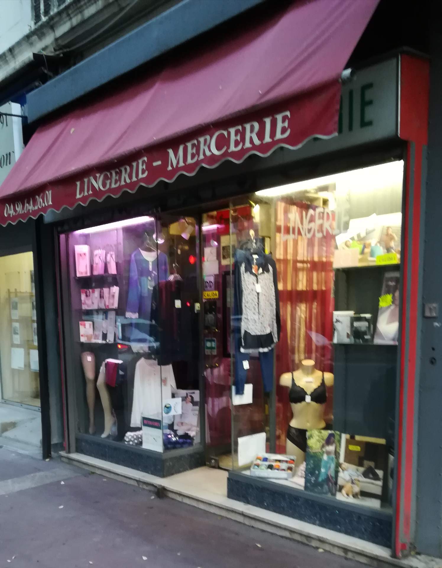 Mercerie pour acheter des articles de couture variés Marseille Au Fil D Argent