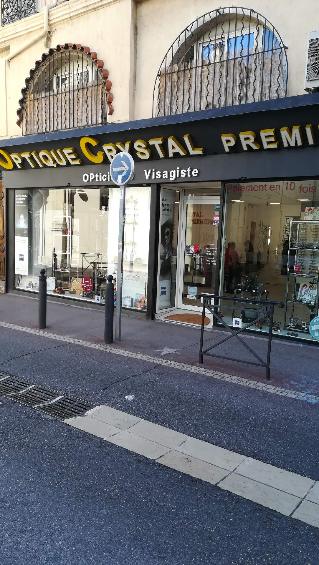 opticien, magasin d'optique Marseille Optique Crystal Premium